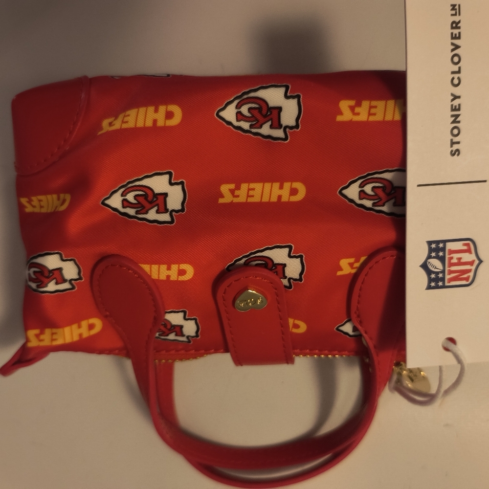 Stoney Clover Lane Pouchette Crossbody 01 NFL Football Kansas City Chiefs - Picture 5 of 5